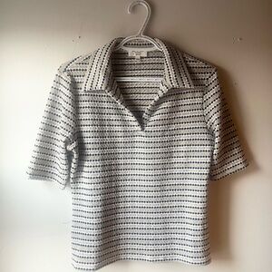 Kim & Cami Textured Knit Top in navy and Tan